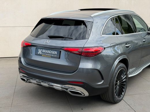 Mercedes-Benz GLC 400e 4MATIC AMG Line ACC-Pano-Head up-Trekhaak-20"-Keyless ActivLease financial lease