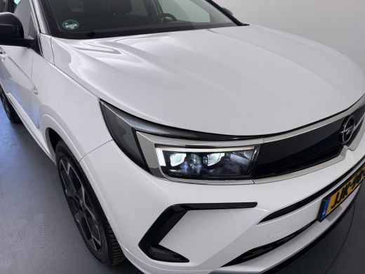 Opel Grandland 1.2 Turbo Ultimate | Achteruitrijcamera | Alcantara bekleding | Apple Carplay/Android Auto|telefo... ActivLease financial lease