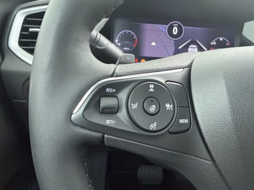 Opel Grandland 1.2 Turbo Ultimate | Achteruitrijcamera | Alcantara bekleding | Apple Carplay/Android Auto|telefo... ActivLease financial lease