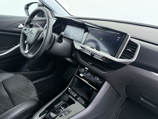 Opel Grandland 1.2 Turbo Ultimate | Achteruitrijcamera | Alcantara bekleding | Apple Carplay/Android Auto|telefo... ActivLease financial lease