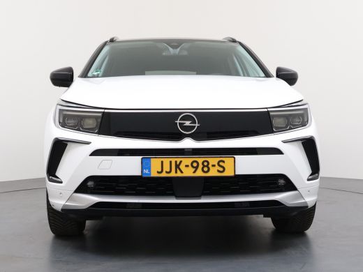 Opel Grandland 1.2 Turbo Ultimate | Achteruitrijcamera | Alcantara bekleding | Apple Carplay/Android Auto|telefo... ActivLease financial lease