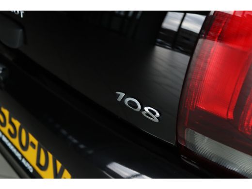 Peugeot 108 1.0 e-VTi Allure | Camera | Speedlimiter | LMV | Climate Control | Chroom | Elektr. Ramen | Carplay ActivLease financial lease