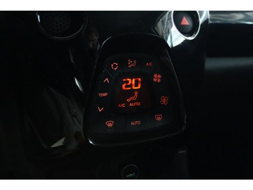 Peugeot 108 1.0 e-VTi Allure | Camera | Speedlimiter | LMV | Climate Control | Chroom | Elektr. Ramen | Carplay ActivLease financial lease