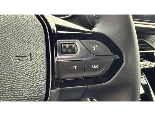 Peugeot e-2008 Allure | Active Safety Brake met camera en radar (automatisch noodremsysteem) met Distance Alert ... ActivLease financial lease