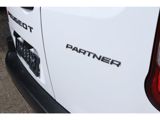 Peugeot Partner 1.5 BlueHDi 100 S&S L1 | Cruise Control | Betimmering | Sensoren | Carplay | Airco | ActivLease financial lease