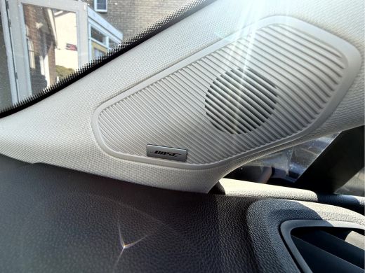 Renault Captur 1.6 E-Tech Plug-in Hybrid 160 Edition One Panoramadak, Stoelverwarming ActivLease financial lease