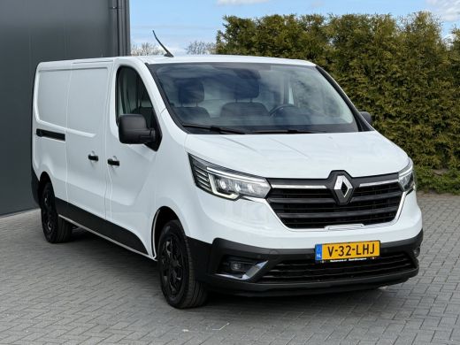 Renault Trafic 2.0 DCi 150 PK AUTOMAAT / L2H1 / TREKHAAK / **18.350 km** / AIRCO / CRUISE / CAMERA / 3-ZITS / LE... ActivLease financial lease