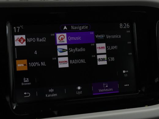 Renault Twingo R80 Collection | Navigatie | Climate control | Carplay | Bluetooth | Speedlimiter | DAB | LED | O... ActivLease financial lease