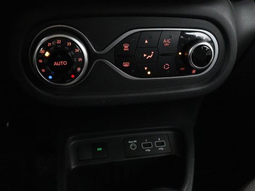 Renault Twingo R80 Collection | Navigatie | Climate control | Carplay | Bluetooth | Speedlimiter | DAB | LED | O... ActivLease financial lease