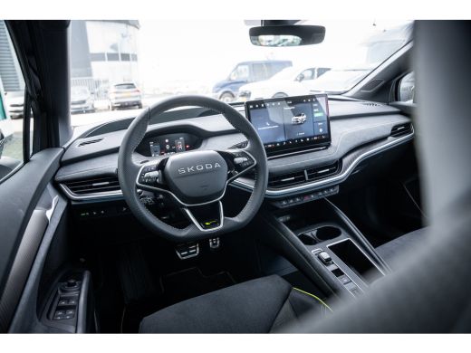Skoda Enyaq Coupe RS | Achteruitrijcamera (Rear View) | Adaptive Cruise control met speed limiter | Trekhaak wegkla... ActivLease financial lease