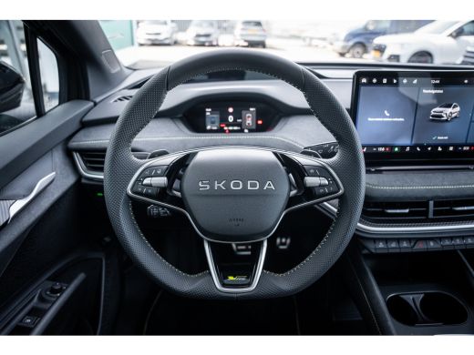 Skoda Enyaq Coupe RS | Achteruitrijcamera (Rear View) | Adaptive Cruise control met speed limiter | Trekhaak wegkla... ActivLease financial lease