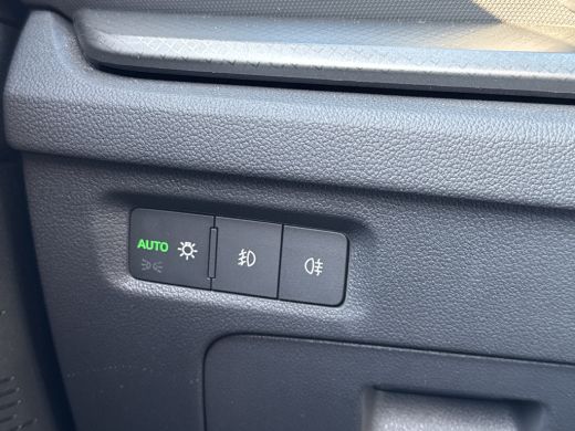 Skoda Octavia Combi TSI iV 204PK PHEV BUSINESS EDITION VIRTUAL/CRUISE/CARPLAY ActivLease financial lease