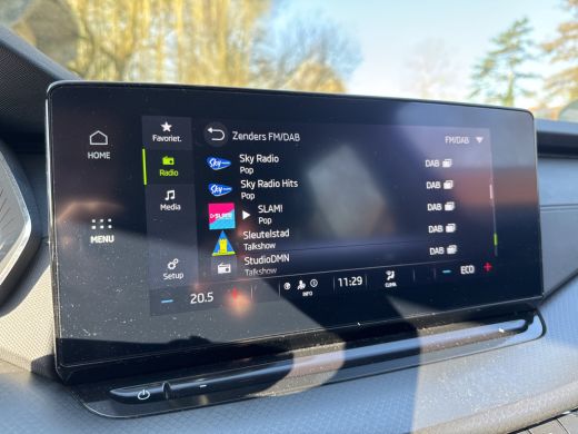 Skoda Octavia Combi TSI iV 204PK PHEV BUSINESS EDITION VIRTUAL/CRUISE/CARPLAY ActivLease financial lease