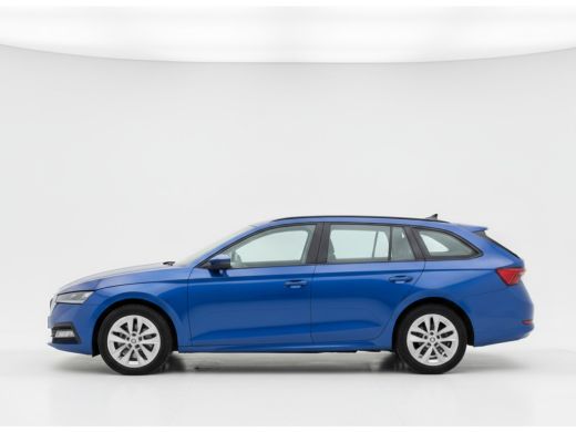 Skoda Octavia Combi TSI iV 204PK PHEV BUSINESS EDITION VIRTUAL/CRUISE/CARPLAY ActivLease financial lease