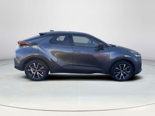 Toyota C-HR 2.0 Plug-in Hybrid 220 Dynamic ActivLease financial lease