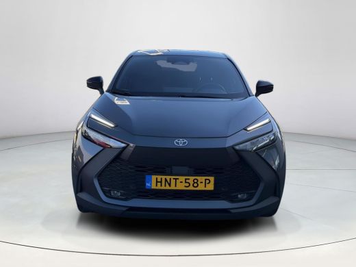 Toyota C-HR 2.0 Plug-in Hybrid 220 Dynamic ActivLease financial lease
