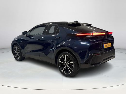 Toyota C-HR 2.0 Plug-in Hybrid 220 Executive ActivLease financial lease