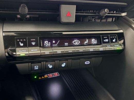 Toyota C-HR 2.0 Plug-in Hybrid 220 First Edition ActivLease financial lease