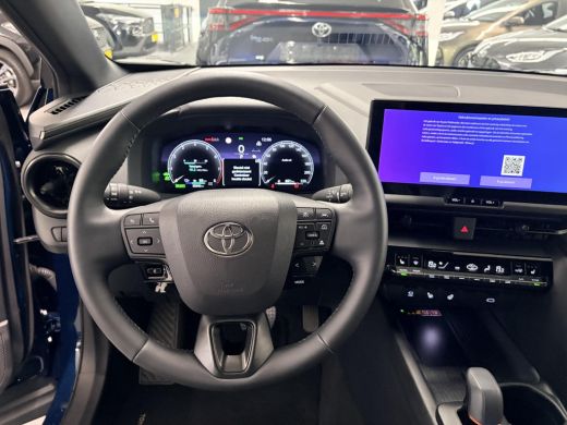 Toyota C-HR 2.0 Plug-in Hybrid 220 First Edition ActivLease financial lease