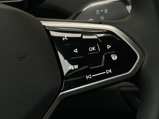 Volkswagen ID.4 Pro Limited Edition 286pk Inclusief &euro;2000,- inruilvoordeel | 'App-Connect' draadloze smartphone i... ActivLease financial lease