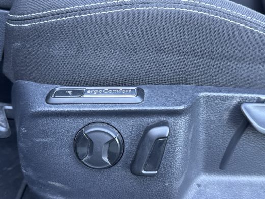 Volkswagen Passat Variant 1.5 TSI 150PK DSG BUSINESS CAMERA/ACC/NAVI ActivLease financial lease