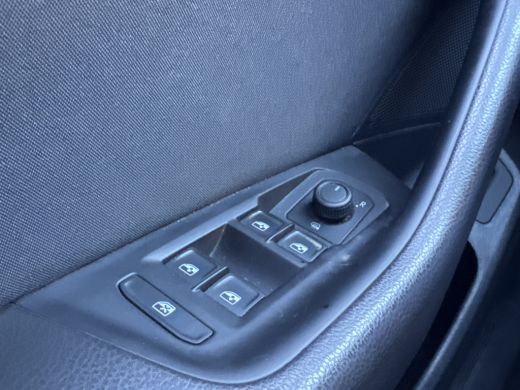 Volkswagen Passat Variant 1.5 TSI 150PK DSG BUSINESS CAMERA/ACC/NAVI ActivLease financial lease