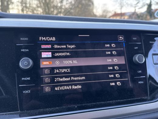 Volkswagen Taigo 110PK DSG LIFE MOVE CAMERA/ACC/NAVI ActivLease financial lease