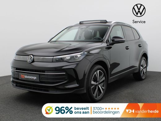 Volkswagen Tiguan 1.5 eHybrid Life Edition 204PK DSG Pano-Schuifdak, Trekhaak, 19" LM Velgen, Navi via apple carpla...