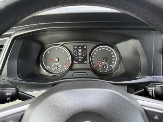 Volkswagen Transporter 2.0 TDI 111 PK HIGHLINE / STARLIGHT BLUE METALLIC / L2H1 / TREKHAAK / IMPERIAAL / CAMERA / CRUISE... ActivLease financial lease