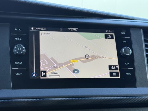 Volkswagen Transporter 2.0 TDI 150 PK / L2H1 / 1e EIG. / ALUCA INRICHTING / TREKHAAK / IMPERIAAL / CRUISE / AIRCO / NAVI ActivLease financial lease