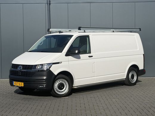 Volkswagen Transporter 2.0 TDI 150 PK / L2H1 / 1e EIG. / ALUCA INRICHTING / TREKHAAK / IMPERIAAL / CRUISE / AIRCO / NAVI ActivLease financial lease