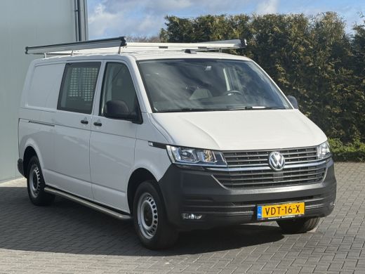 Volkswagen Transporter 2.0 TDI 150 PK / L2H1 / 1e EIG. / ALUCA INRICHTING / TREKHAAK / IMPERIAAL / CRUISE / AIRCO / NAVI ActivLease financial lease