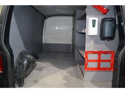 Volkswagen Transporter 2.0 TDI L2 H1 150pk Airco Navigatie Camera ActivLease financial lease