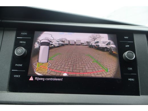 Volkswagen Transporter 2.0 TDI L2 H1 150pk Airco Navigatie Camera ActivLease financial lease