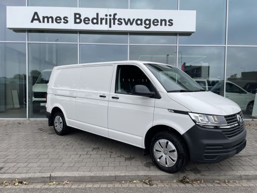 Volkswagen Transporter 2.0 TDI L2H1 28 110 pk | Bluetooth | Airco | achterdeuren | 3 zits ActivLease financial lease