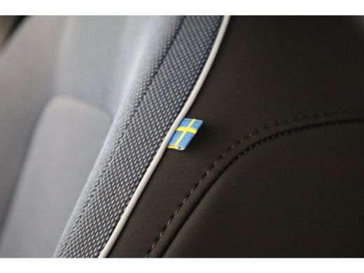 Volvo  EX30 272PK Single Motor Plus | Elek Stoelen | Stoel & Stuurverw. | HK Audio | Blis | 18'' ActivLease financial lease