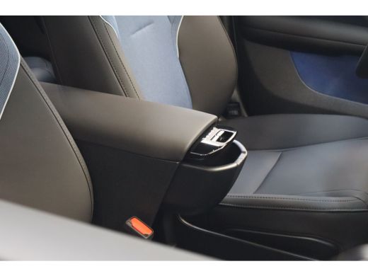 Volvo  EX30 272PK Single Motor Plus | Elek Stoelen | Stoel & Stuurverw. | HK Audio | Blis | 18'' ActivLease financial lease