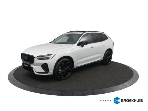 Volvo  XC60 T6 Plug-in hybrid AWD Plus Black Edition | Panoramadak | Trekhaak | Harman/Kardon | BLIS | 360 Ca...