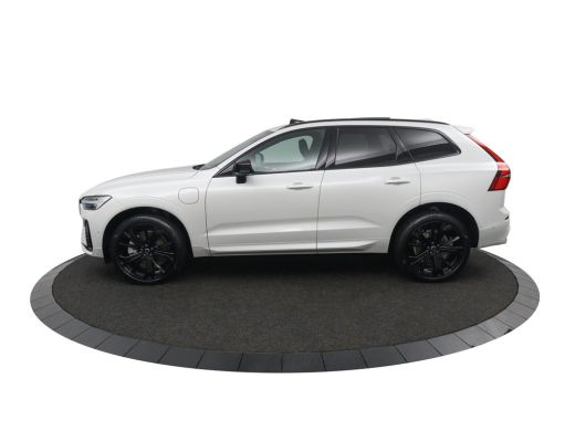 Volvo  XC60 T6 Plug-in hybrid AWD Plus Black Edition | Panoramadak | Trekhaak | Harman/Kardon | BLIS | 360 Ca... ActivLease financial lease