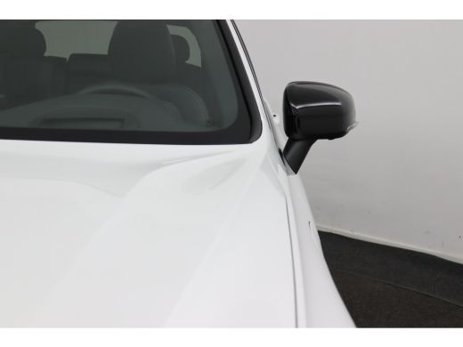 Volvo  XC60 T6 Plug-in hybrid AWD Plus Black Edition | Panoramadak | Trekhaak | Harman/Kardon | BLIS | 360 Ca... ActivLease financial lease