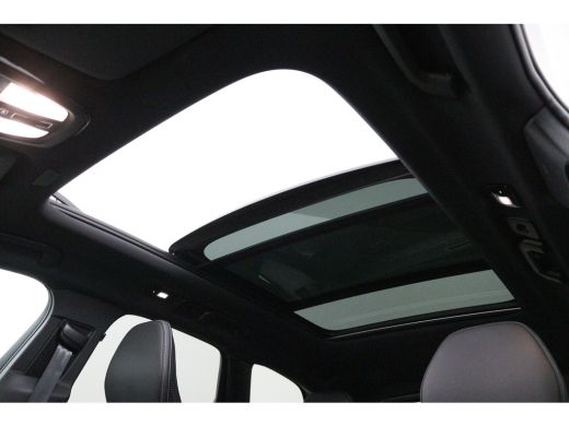 Volvo  XC60 T6 Plug-in hybrid AWD Plus Black Edition | Panoramadak | Trekhaak | Harman/Kardon | BLIS | 360 Ca... ActivLease financial lease