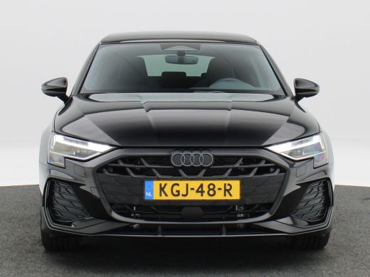 Audi A3 Sportback 45 TFSi e 272 Pk S-Line Competition | Stoelverwarming | Panorama dak | Sonos Audio | Ca... ActivLease financial lease