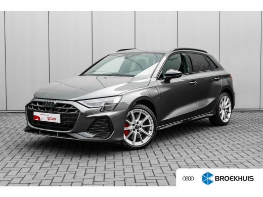 Audi A3 Sportback 45 TFSI e S edition Competition 272PK | Sonos Audio | Head-up Display | Elek. stoel | C...
