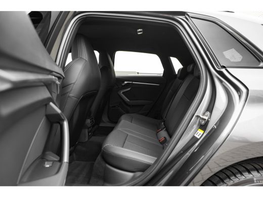 Audi A3 Sportback 45 TFSI e S edition Competition 272PK | Sonos Audio | Head-up Display | Elek. stoel | C... ActivLease financial lease
