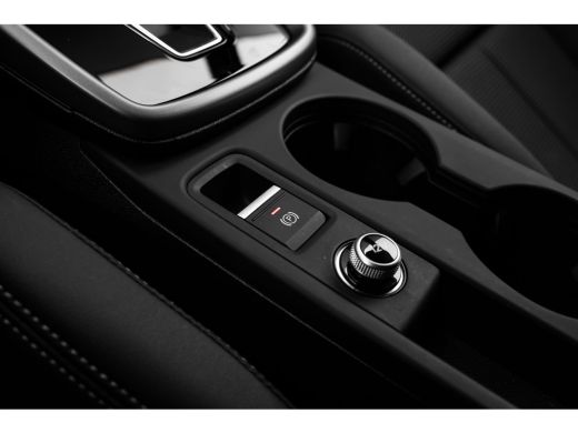 Audi A3 Sportback 45 TFSI e S edition Competition 272PK | Sonos Audio | Head-up Display | Elek. stoel | C... ActivLease financial lease