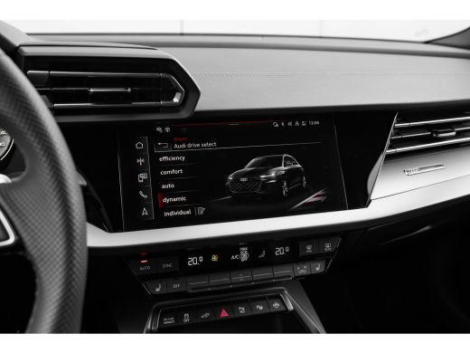 Audi A3 Sportback 45 TFSI e S edition Competition 272PK | Sonos Audio | Head-up Display | Elek. stoel | C... ActivLease financial lease