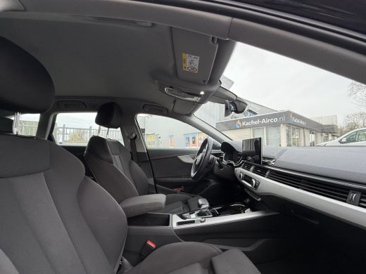Audi A4 Avant Autr. 35 TFSI 150pk Advanced Ed. | Navi | Apple Carpl | Stoelverwarming | LED ActivLease financial lease