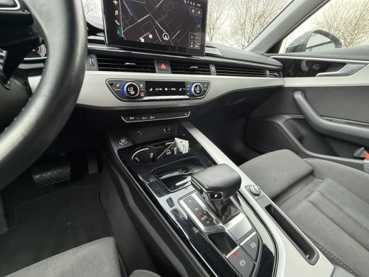 Audi A4 Avant Autr. 35 TFSI 150pk Advanced Ed. | Navi | Apple Carpl | Stoelverwarming | LED ActivLease financial lease