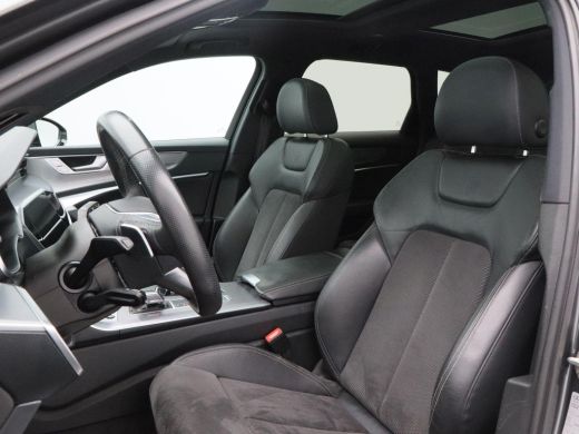 Audi A6 Avant 55 TFSi e 367 Pk quattro S-Line Competition | Panorama dak | Stoelverwarming | Trekhaak | C... ActivLease financial lease