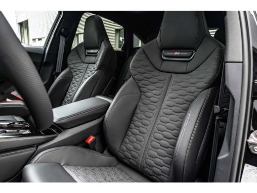 Audi RS5 Limousine e-hybrid 470 kW / 639 pk | 360 graden Topview camera's | Achterklep elektrisch te opene... ActivLease financial lease
